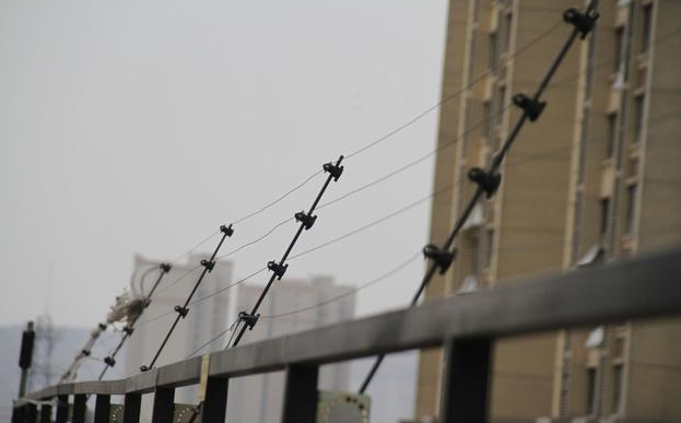 智能小區(qū)的指紋識(shí)別有哪些設(shè)計(jì)原則？--小區(qū)監(jiān)控安裝多少錢